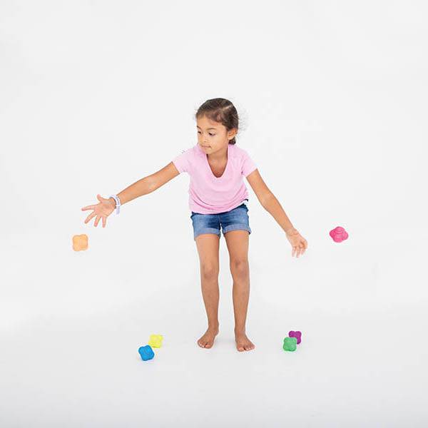 HART Neon Reaction Ball Set - Image 3